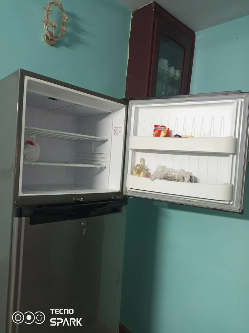 Orient Refrigerator 2