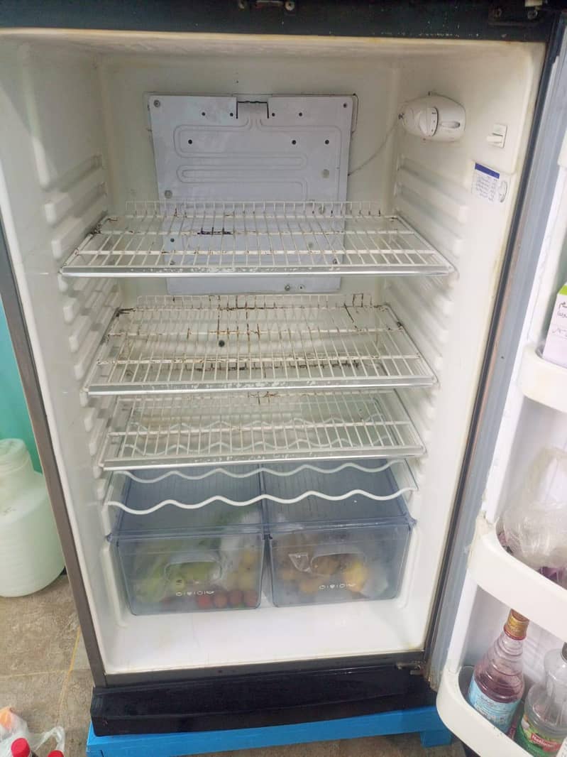 Orient Refrigerator 4