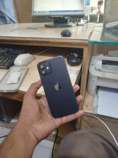 Apple iPhone 12 exchange