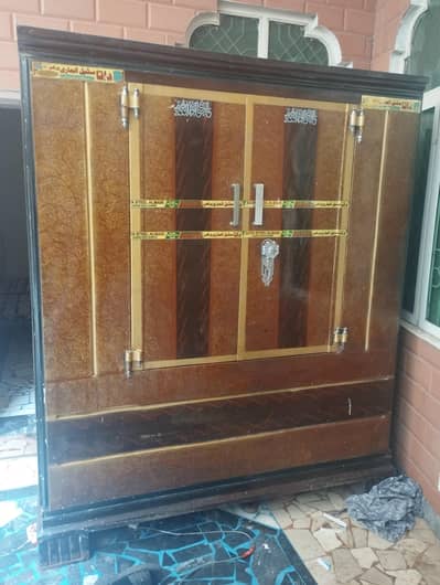 big size peta almari for sale