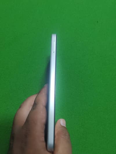 OPPO A6s