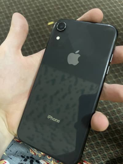 Apple iPhone XR