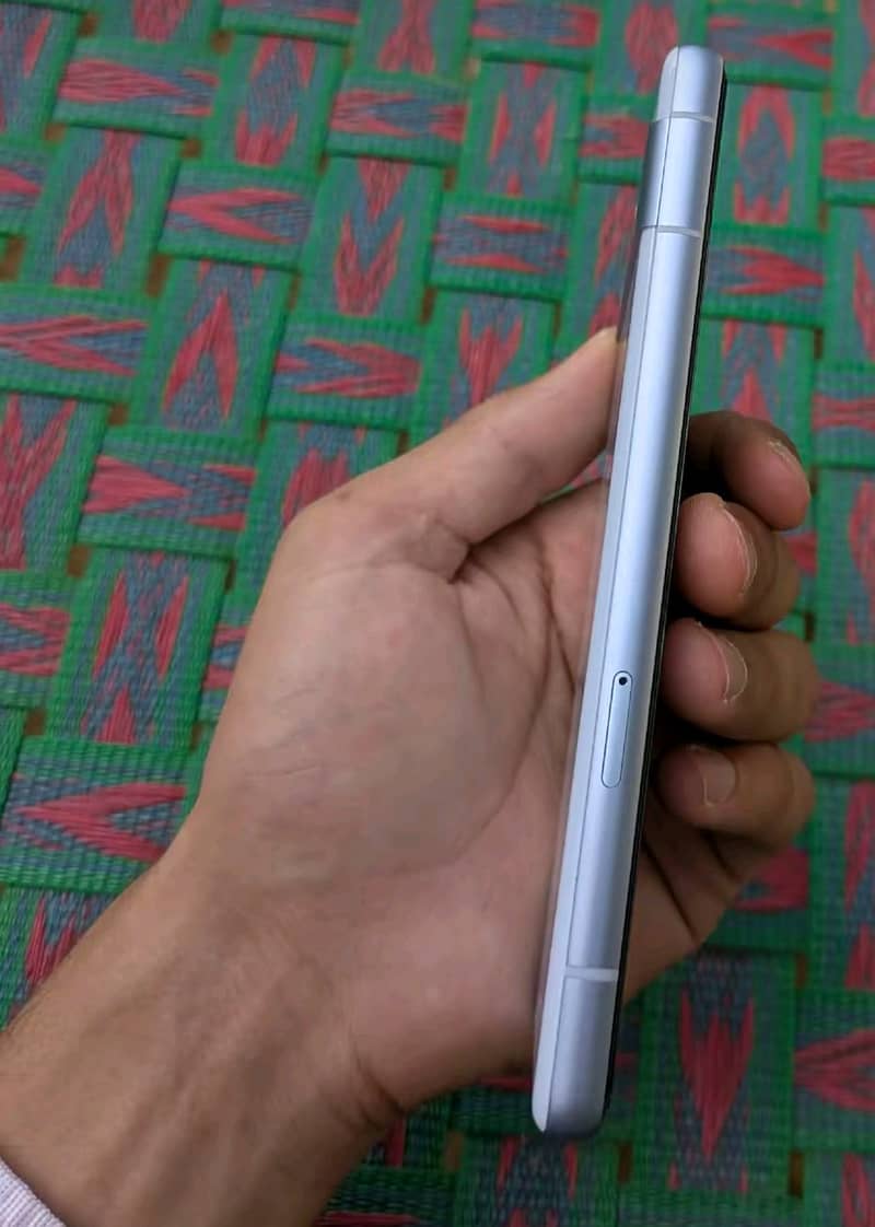 Google Pixel 7a 3