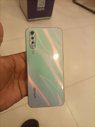 Vivo S1