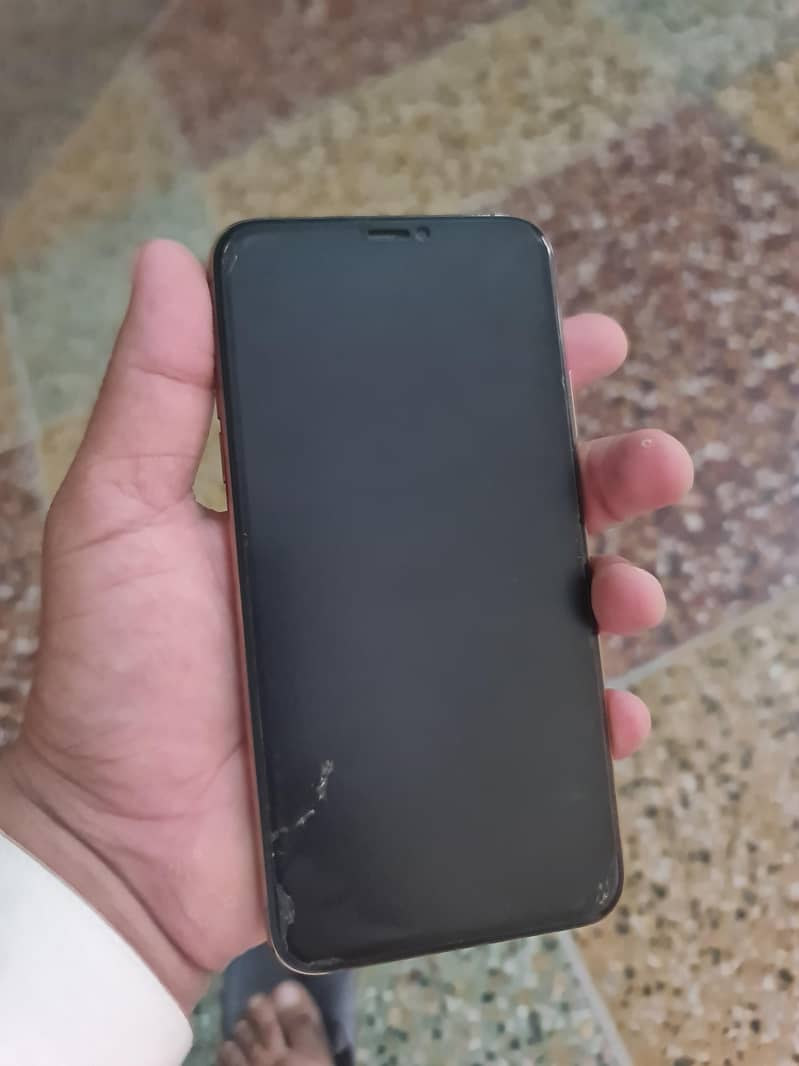 Apple iPhone 11 2