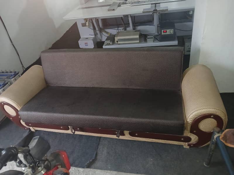 sofa cum bed 0
