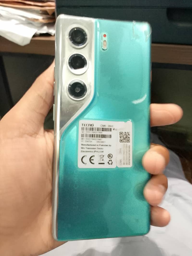 Tecno CAMON 40 Pro 2
