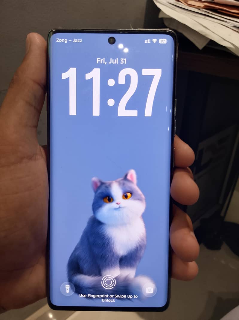Tecno CAMON 40 Pro 11
