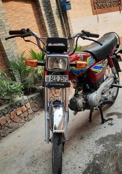 Honda cd 70 genoen  first hand
