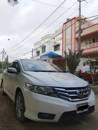 Honda City (IVTEC) 2015 in perfect condition
