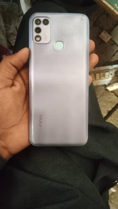 Infinix Hot 11 Play