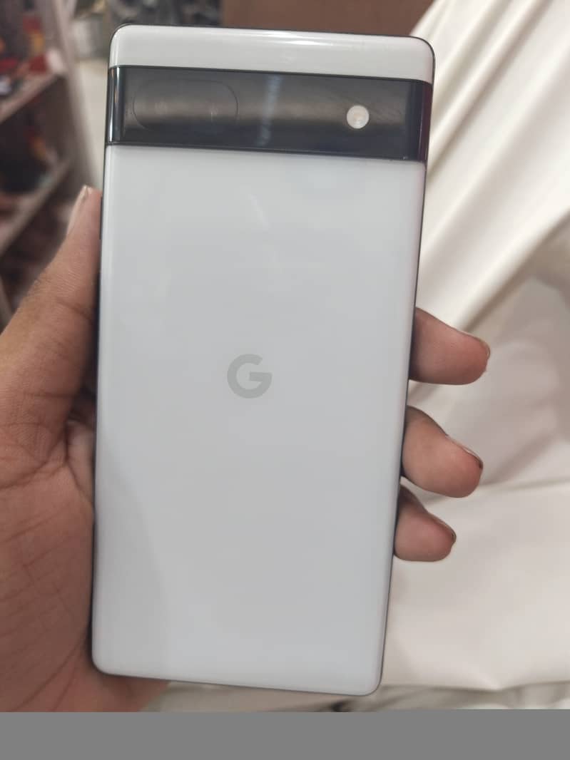 Google Pixel 6a 1