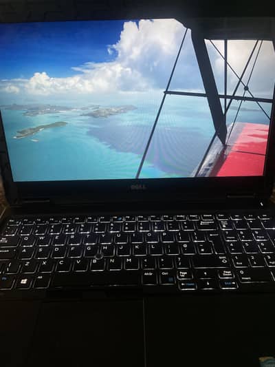 DELL LATITUDE E5550