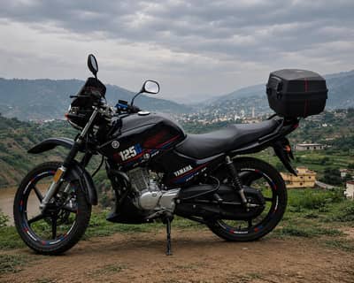 YBR 125G urgent sale ( Exchange possible with family bike)