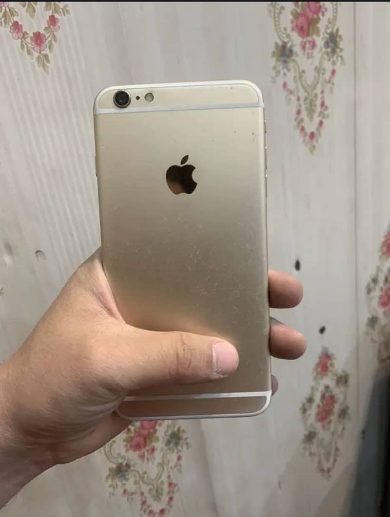 Apple iPhone 6 Plus 0