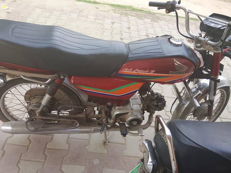 CD 70 good condition 0