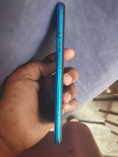 OPPO A12