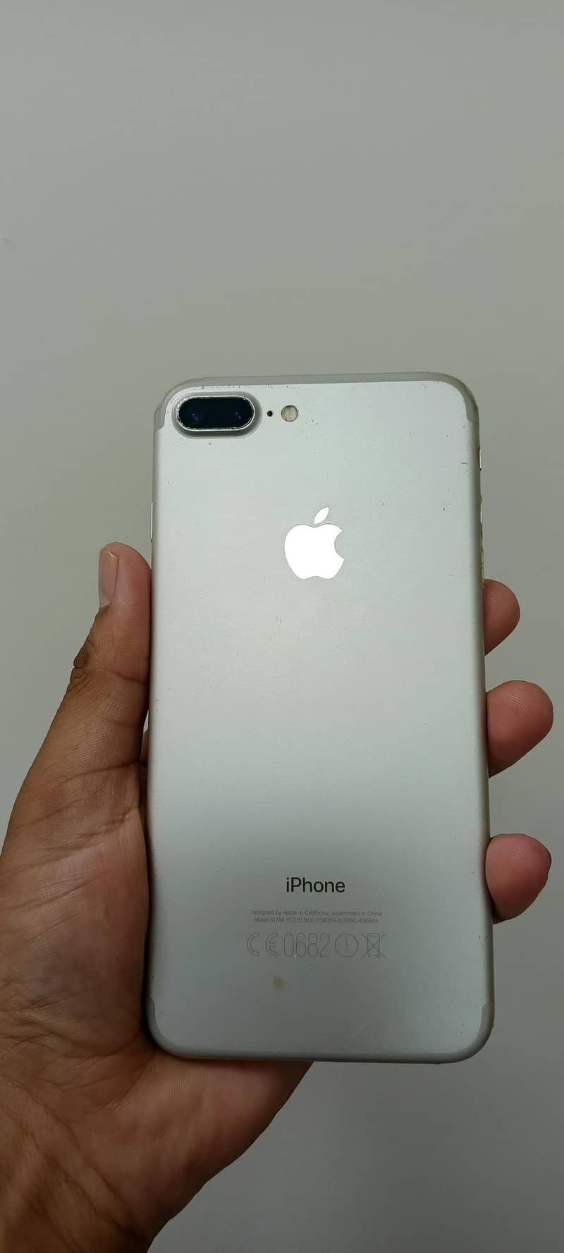 Apple iPhone 7 Plus 4
