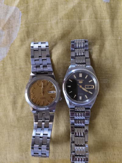 seiko 5 two watches
