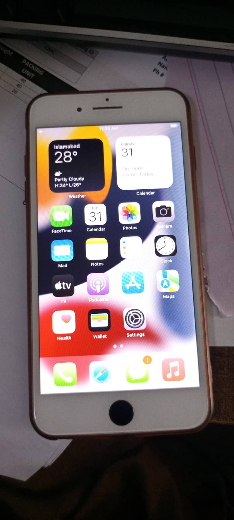 Apple iPhone 7 Plus 0