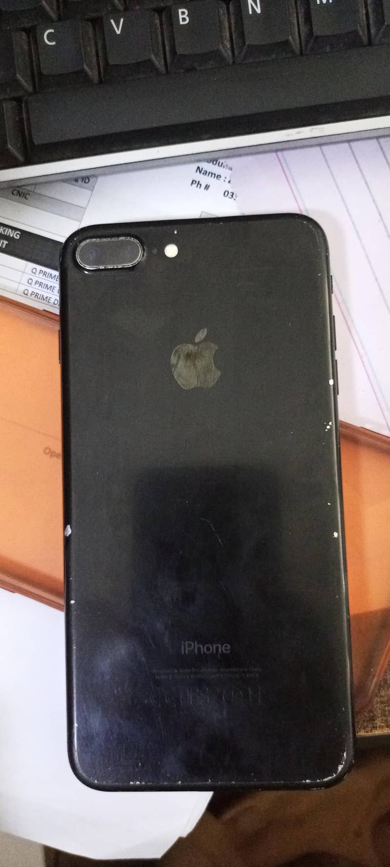 Apple iPhone 7 Plus 3
