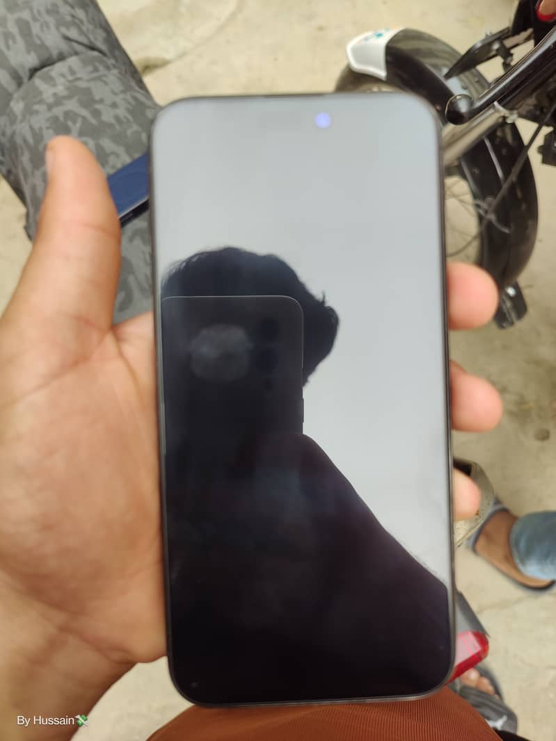 Apple iPhone 15 Pro Max 1