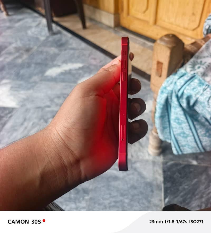 Apple iPhone 12 5
