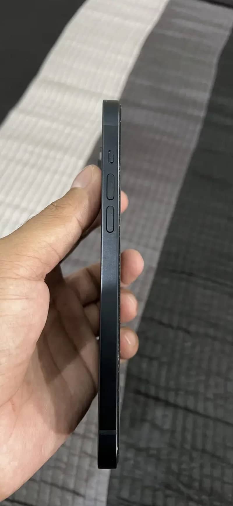 iPhone 14 plus jv 1