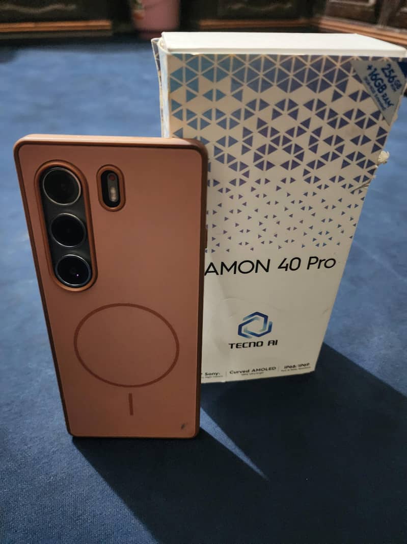 Camon 40 pro 0