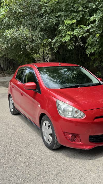 Mitsubishi Mirage 2013