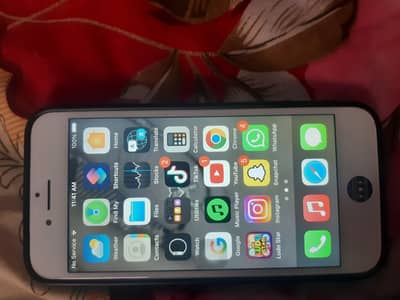 Apple iPhone 7