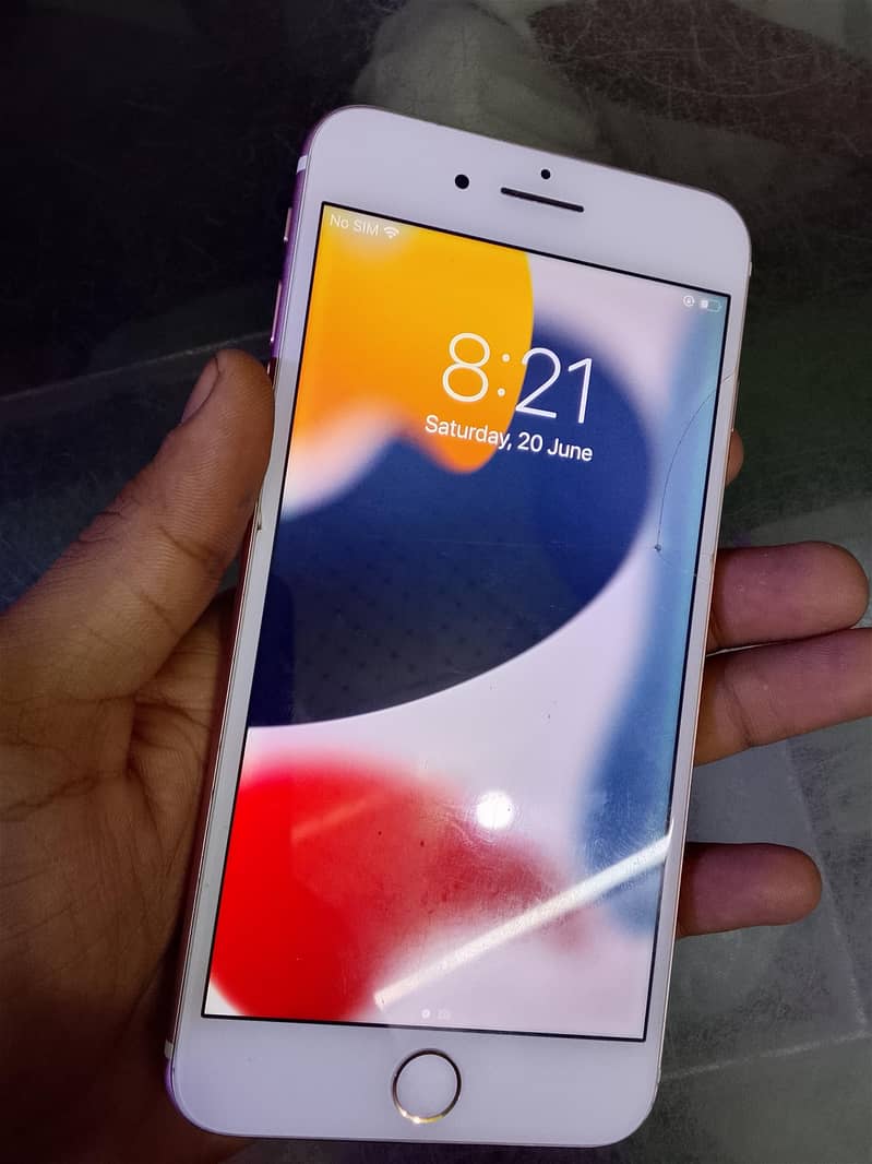 Apple iPhone 7 Plus 6