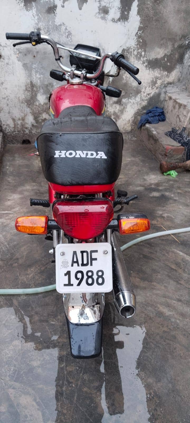 like New 4