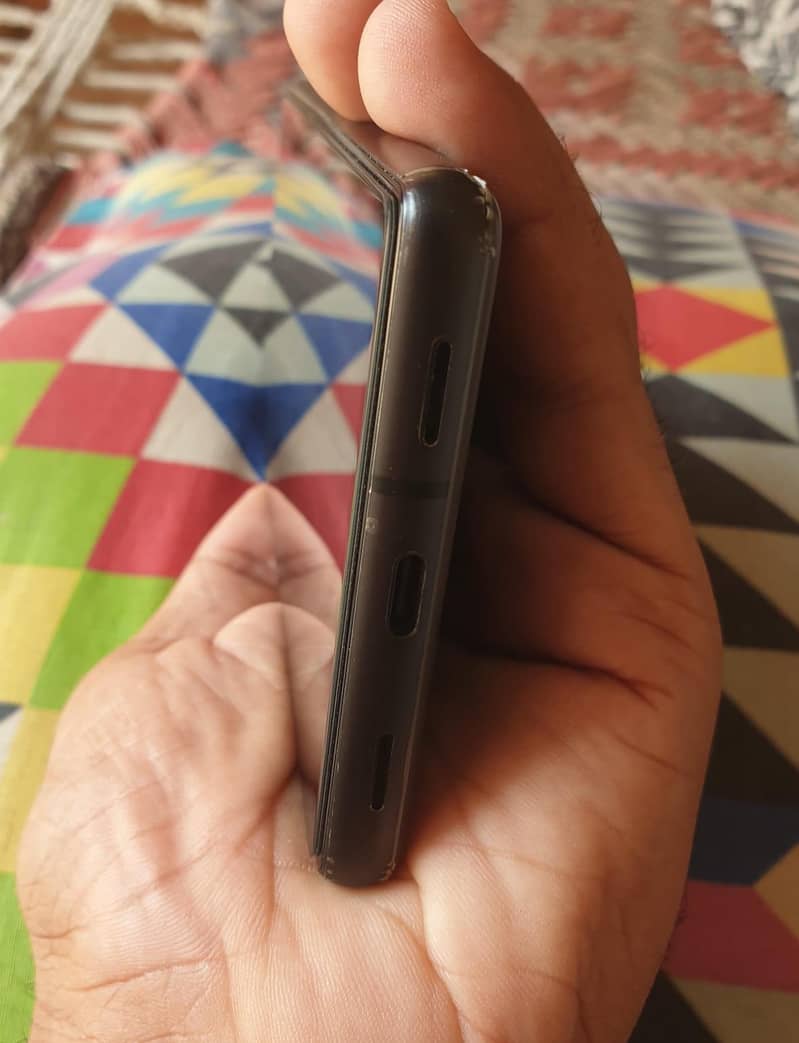 Google Pixel 7a 2