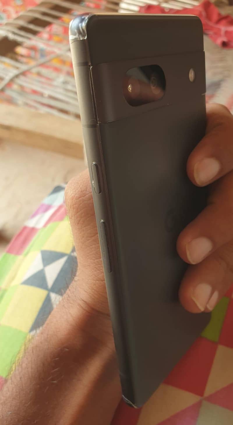 Google Pixel 7a 3