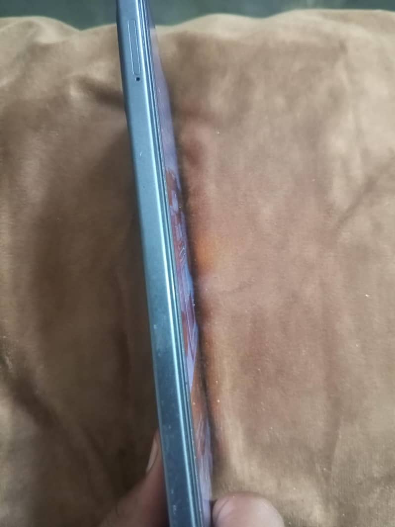 Tecno Spark 40 5