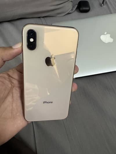 Apple iPhone XS