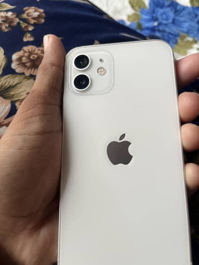 I phone 12 128Gb Factory unlocke 10/9/5