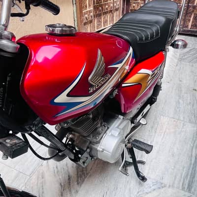 Honda cg 125 total jeniun lush condition