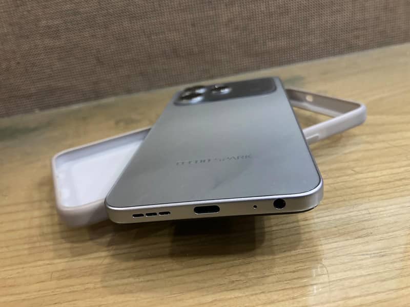 Tecno SPARK 40 3