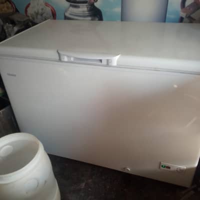 Deep Freezer Haire Rs85000(03026022421) (03025353321)