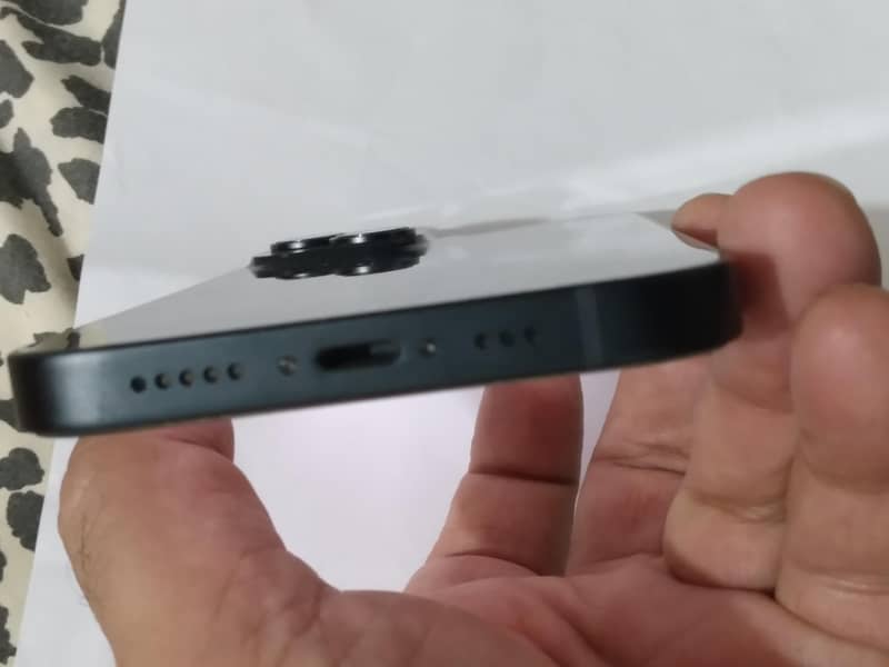 iPhone 14 JV 4