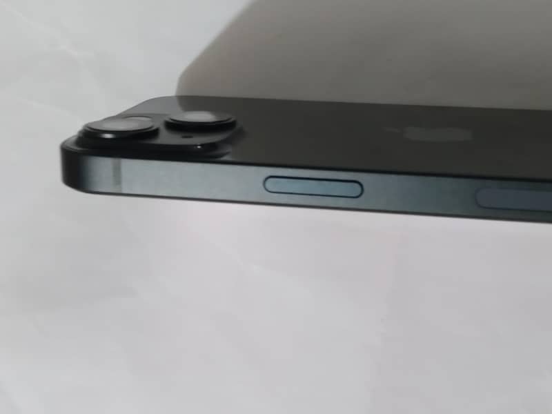 iPhone 14 JV 7