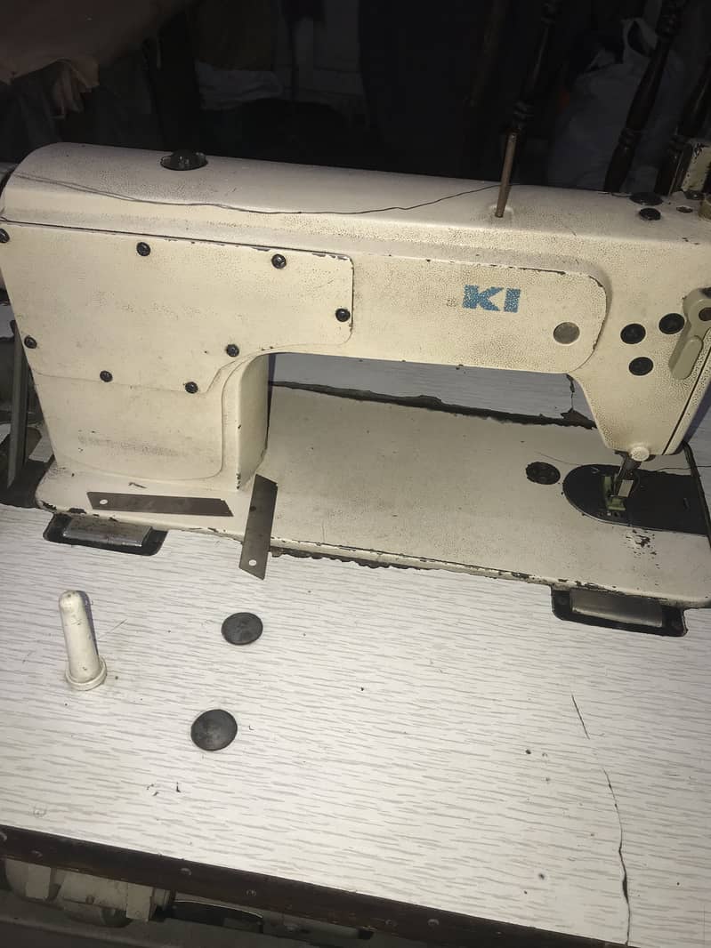 Sewing machine 0