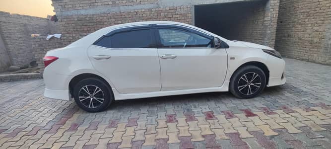 Toyota Corolla GLI 2015