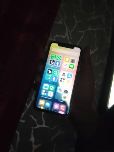 Apple iPhone XR convert 16 pro Max