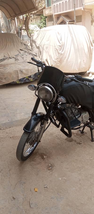 Suzuki GS 150 2006