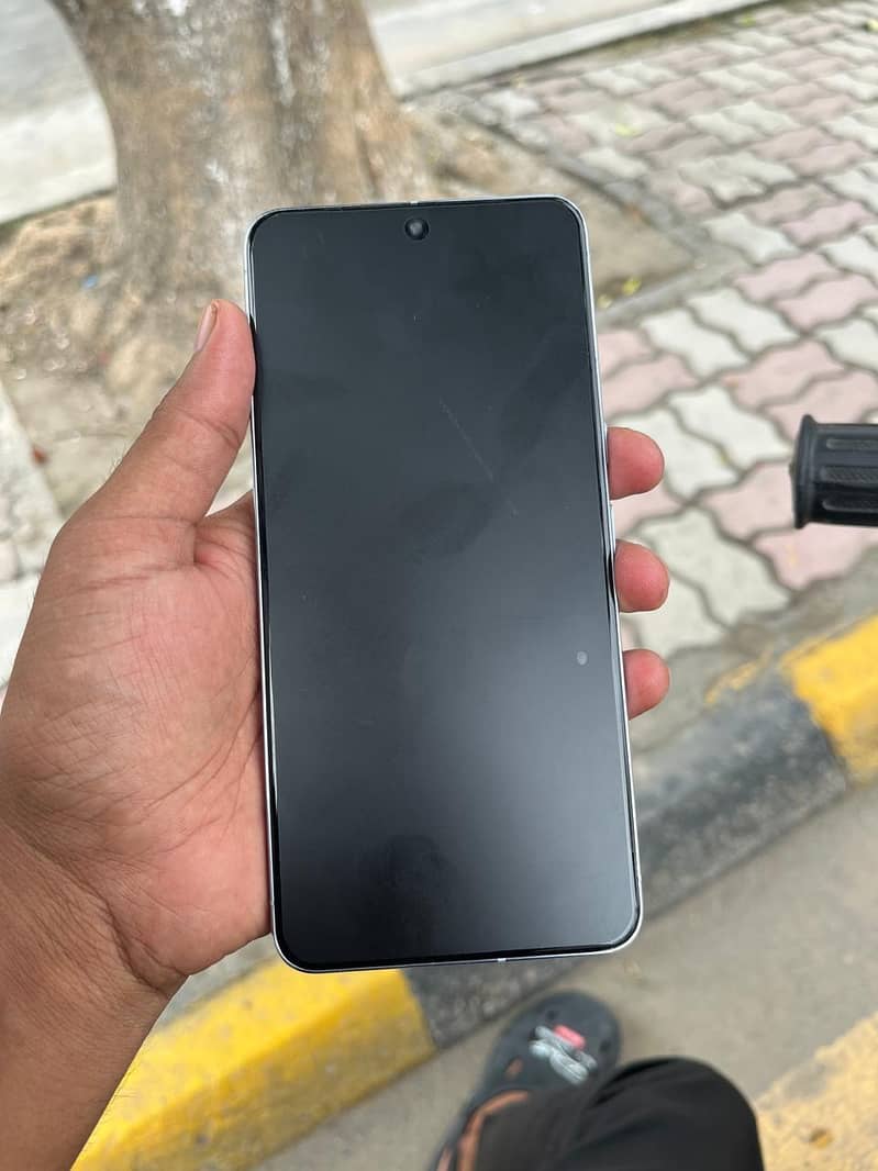 Google Pixel 8 Pro 3