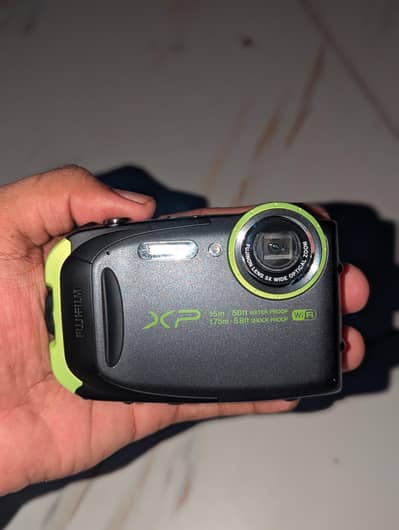 Fujifilm FinePix XP80 waterproof digital camera