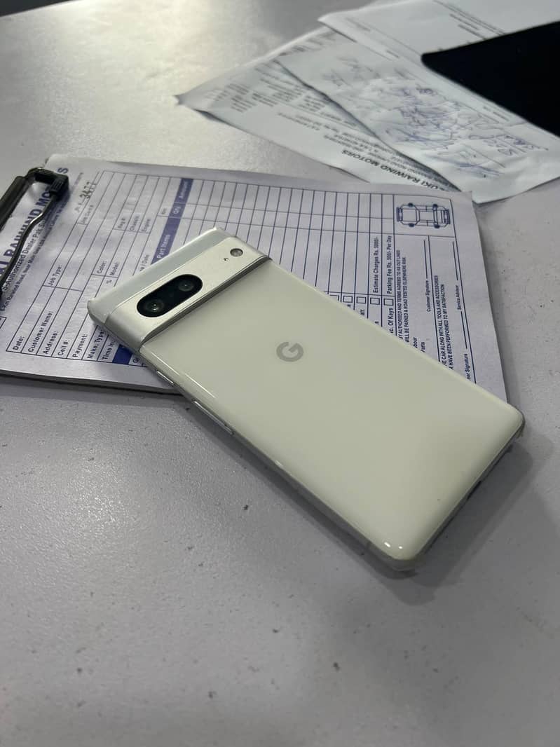 Google Pixel 7 3
